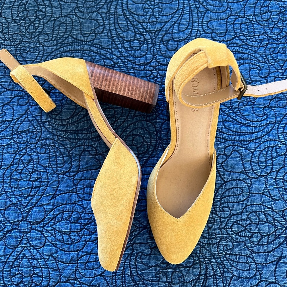 Soludos Suede Collette Heels, size 8